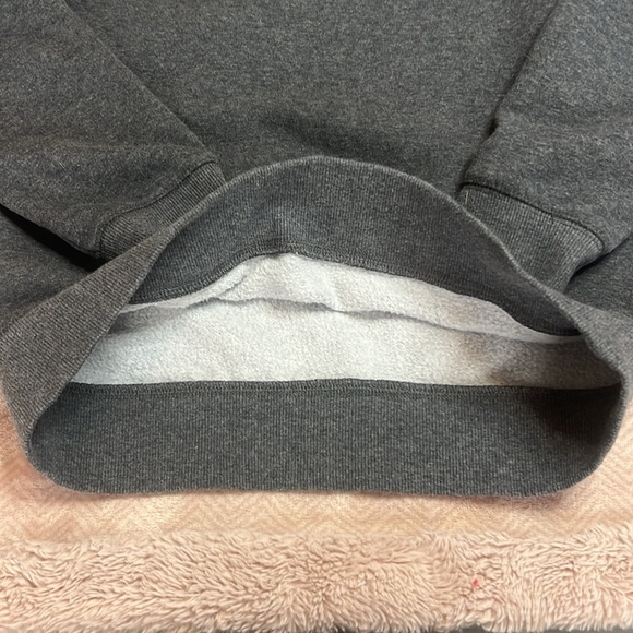 Boys Hurley sz L 12-13y grey sweater LIKE NEW! - Picture 2 of 2